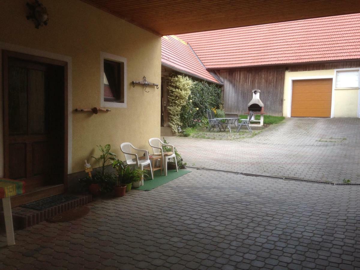 Amstetter'S Ferienwohnung Waldenstein  Zewnętrze zdjęcie